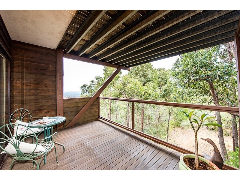 7 Dilkara Place, Kalamunda WA 6076