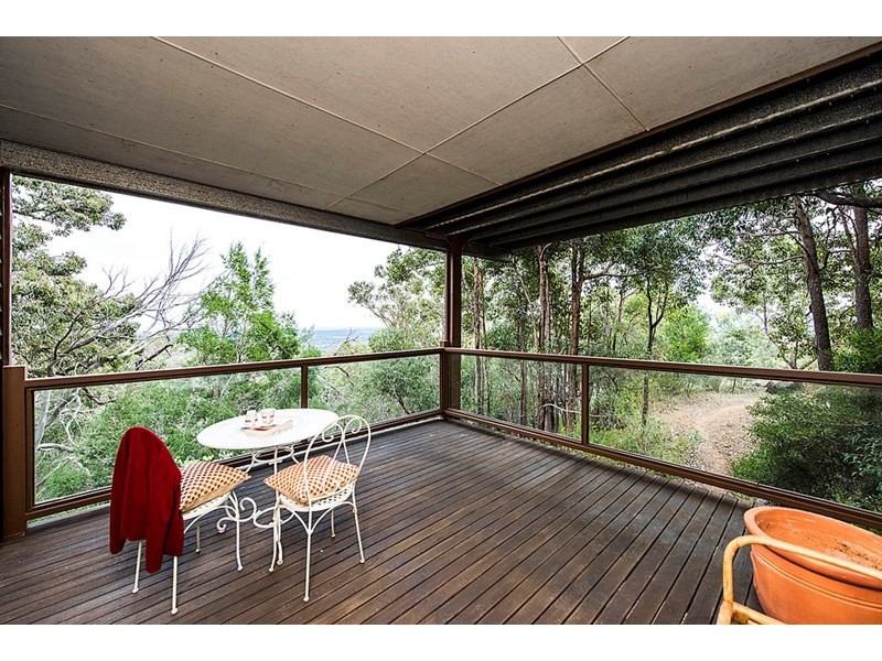 7 Dilkara Place, Kalamunda WA 6076