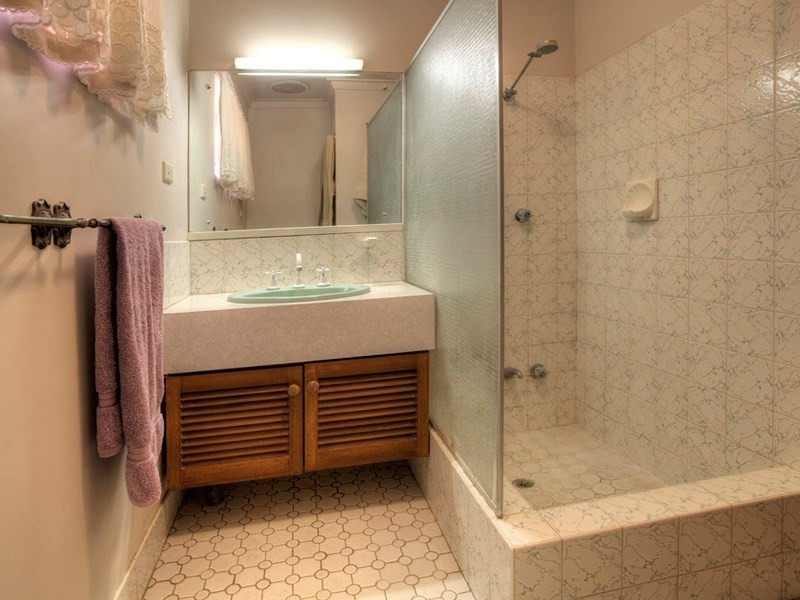 10 West Terrace, Maida Vale WA 6057