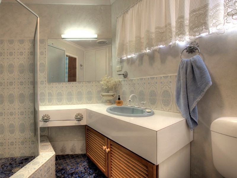 10 West Terrace, Maida Vale WA 6057