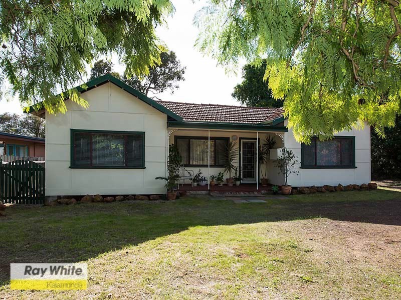 16 Coral Road, Kalamunda WA 6076