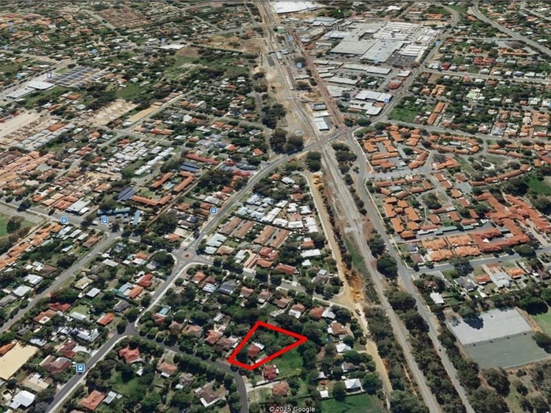 12 Stepney Road, Armadale WA 6112