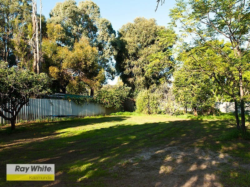 12 Stepney Road, Armadale WA 6112