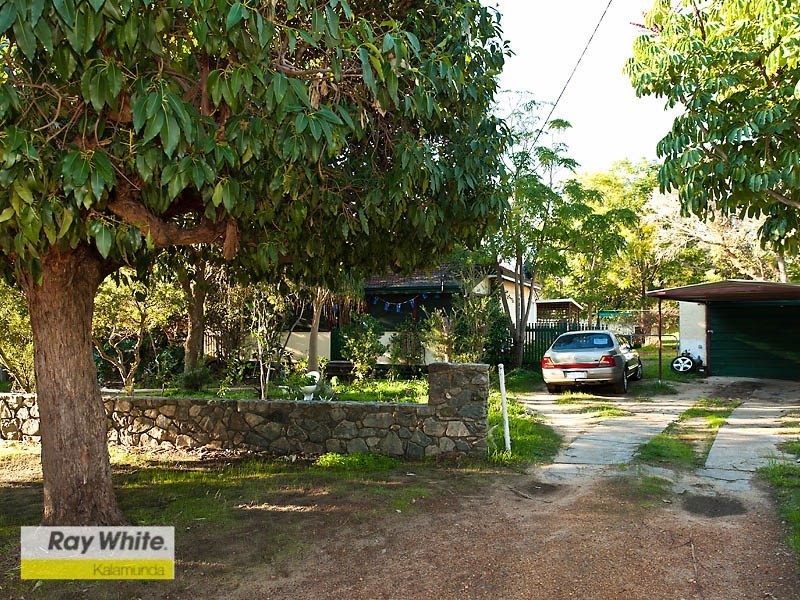 12 Stepney Road, Armadale WA 6112