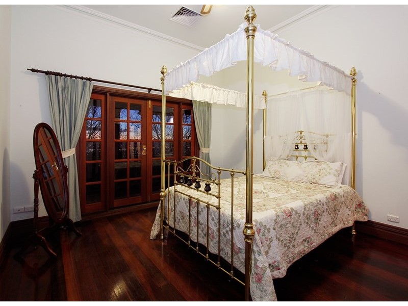 88 Kalamunda Road, Kalamunda WA 6076