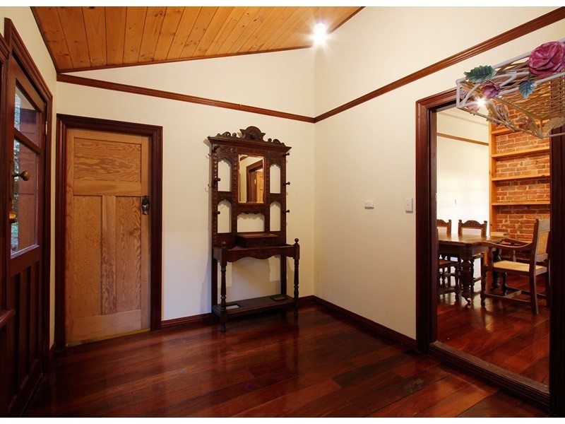 88 Kalamunda Road, Kalamunda WA 6076