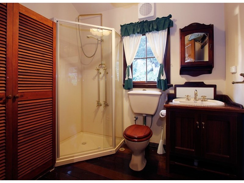 88 Kalamunda Road, Kalamunda WA 6076