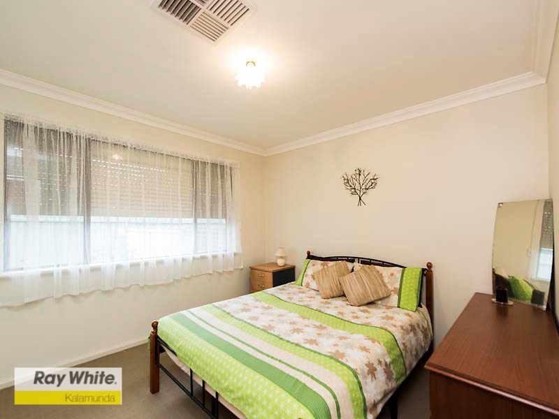 10 Ind Street, Lesmurdie WA 6076