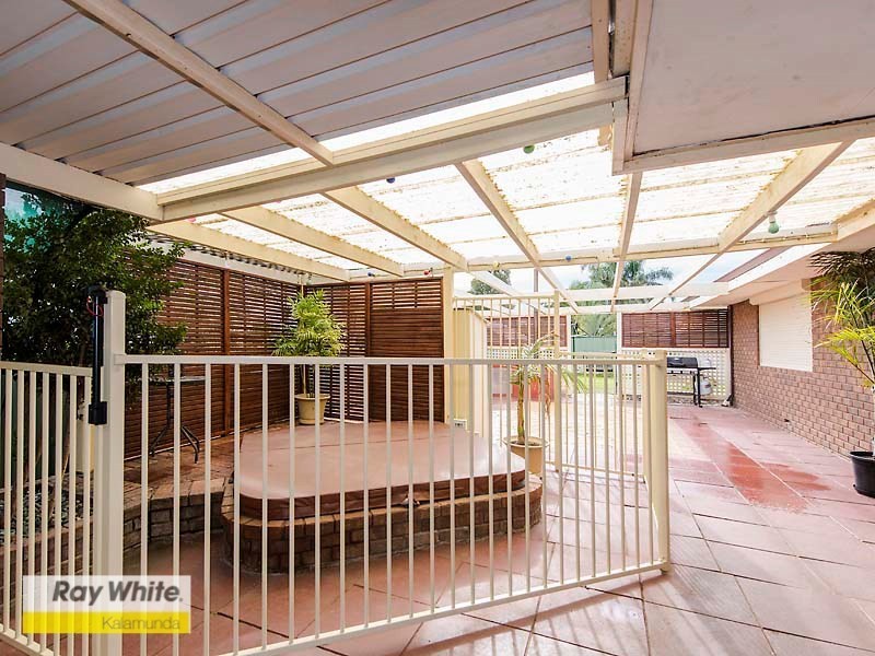 10 Ind Street, Lesmurdie WA 6076