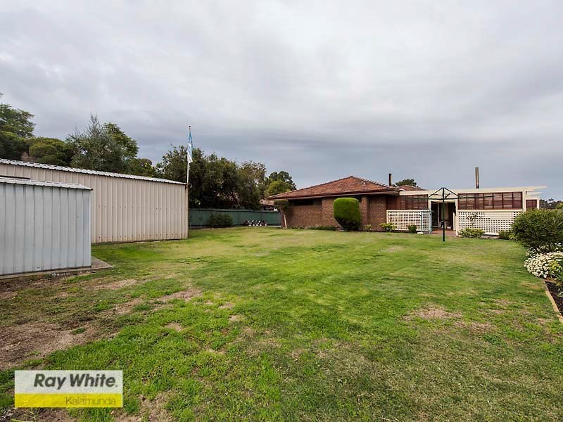 10 Ind Street, Lesmurdie WA 6076