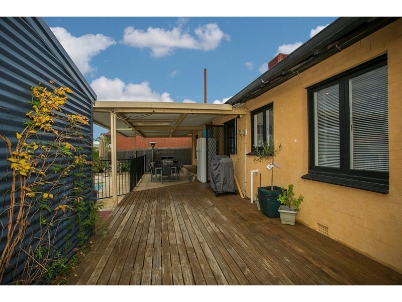 228 Williams Street, Beckenham WA 6107