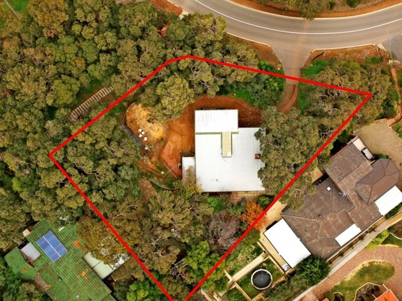 22 Lascelles Parade, Gooseberry Hill WA 6076