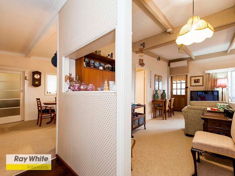 22 Lascelles Parade, Gooseberry Hill WA 6076