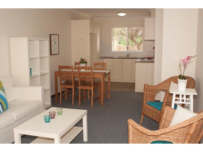 Unit 6/5 Varley Street, Lesmurdie WA 6076