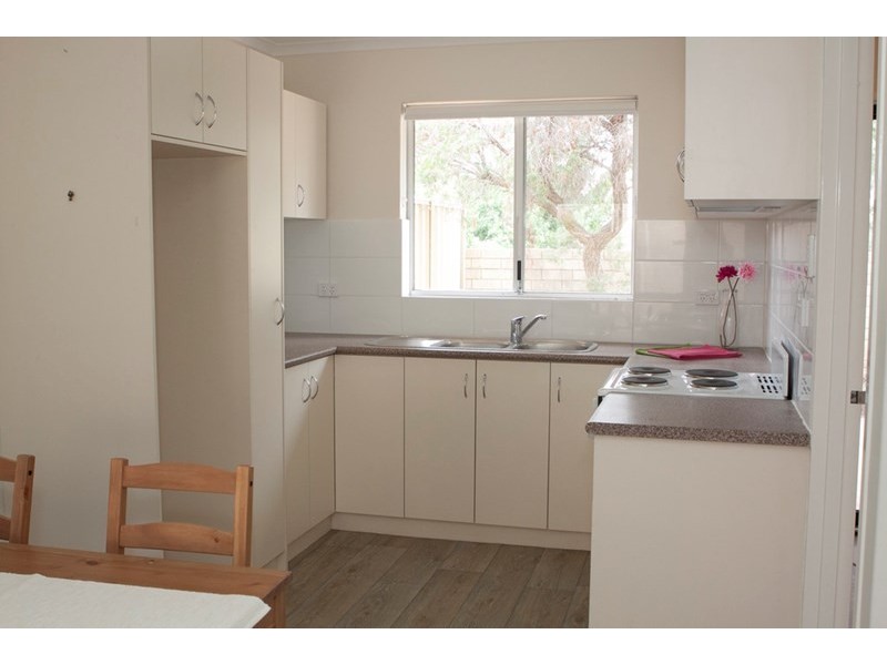 Unit 6/5 Varley Street, Lesmurdie WA 6076