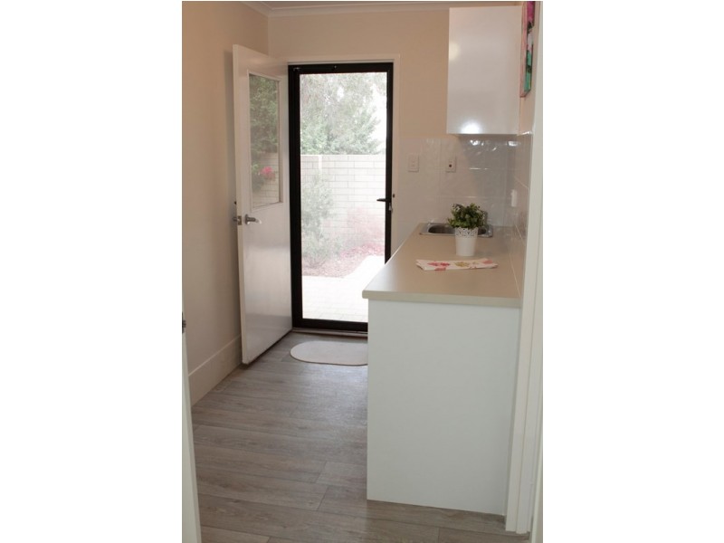 Unit 6/5 Varley Street, Lesmurdie WA 6076