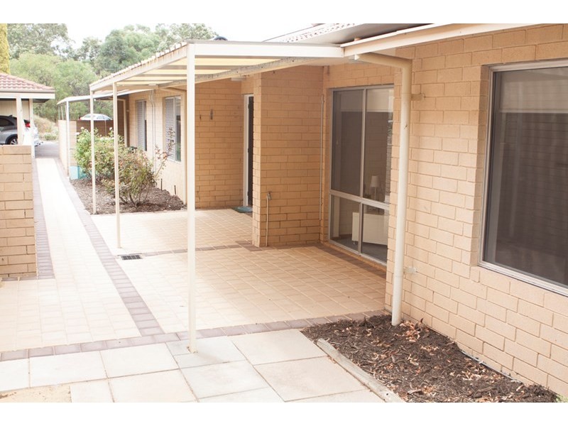 3/5 Varley Street, Lesmurdie WA 6076