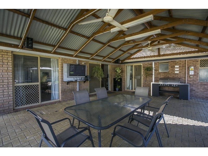 197 Newburn Road, High Wycombe WA 6057