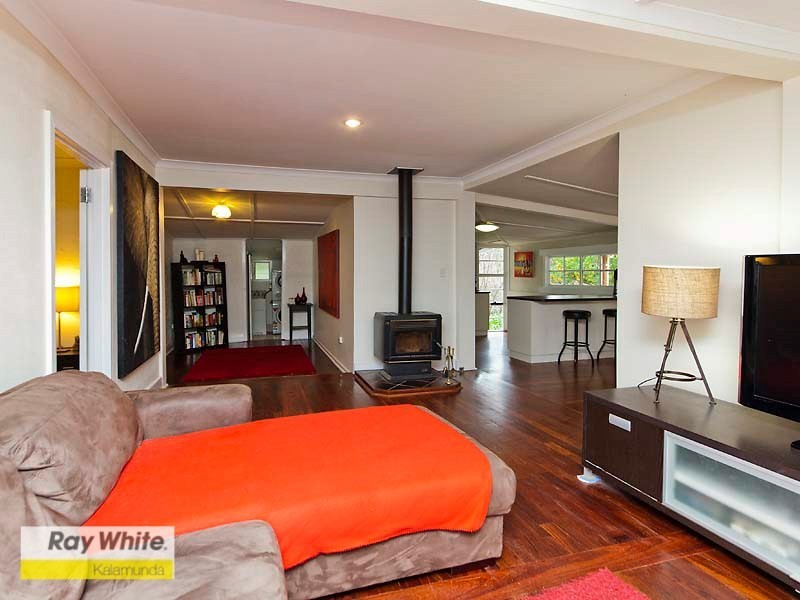 135 Mons Road, Hovea WA 6071