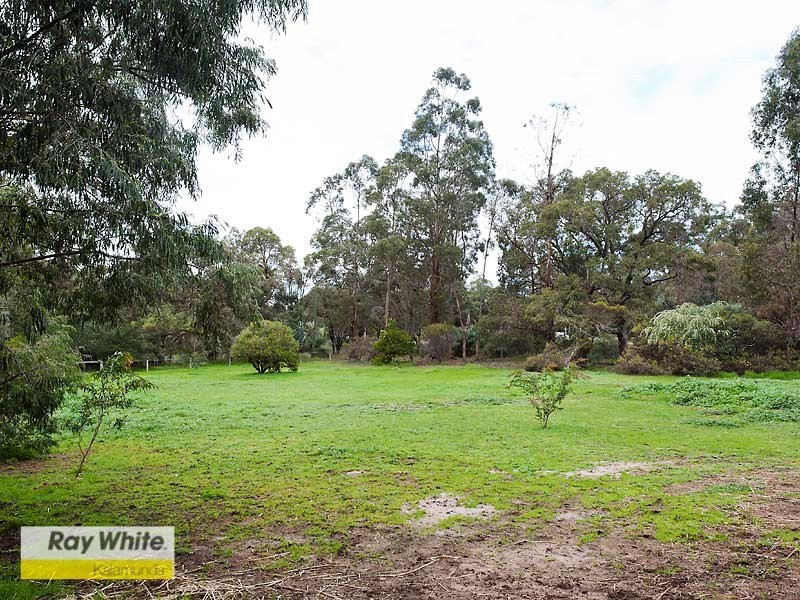 135 Mons Road, Hovea WA 6071