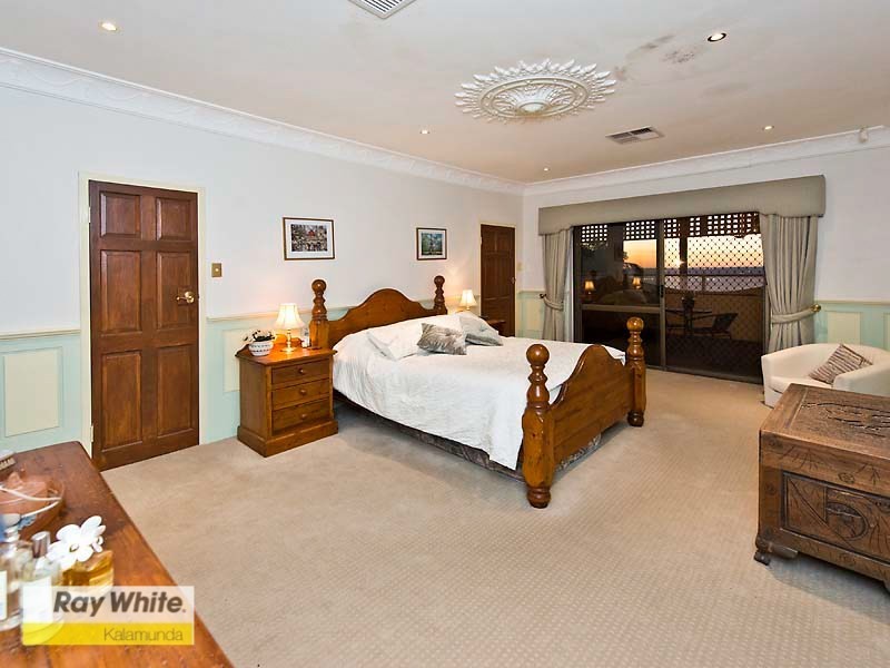 69 Basildon Road, Lesmurdie WA 6076