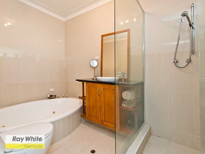 69 Basildon Road, Lesmurdie WA 6076