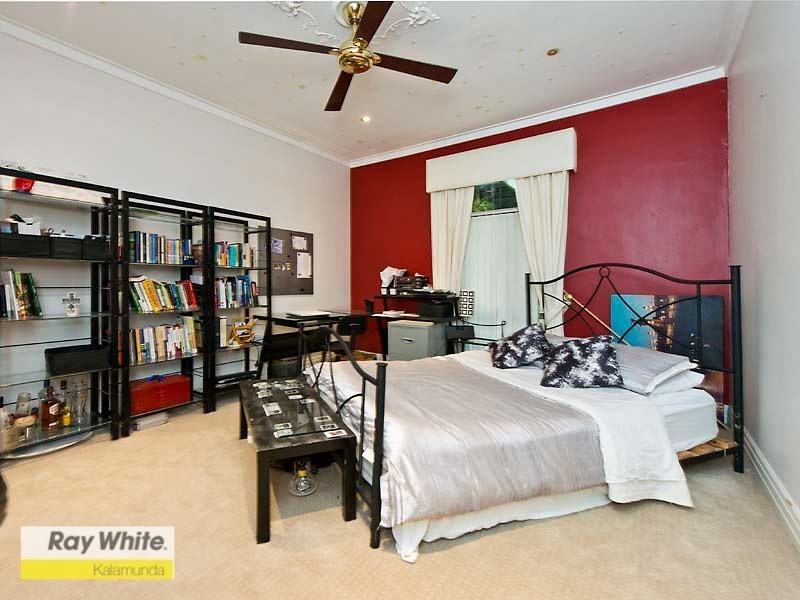 69 Basildon Road, Lesmurdie WA 6076