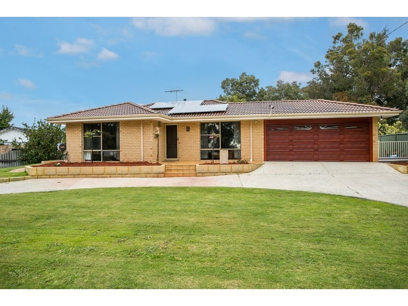 4 Landers Road, Lesmurdie WA 6076