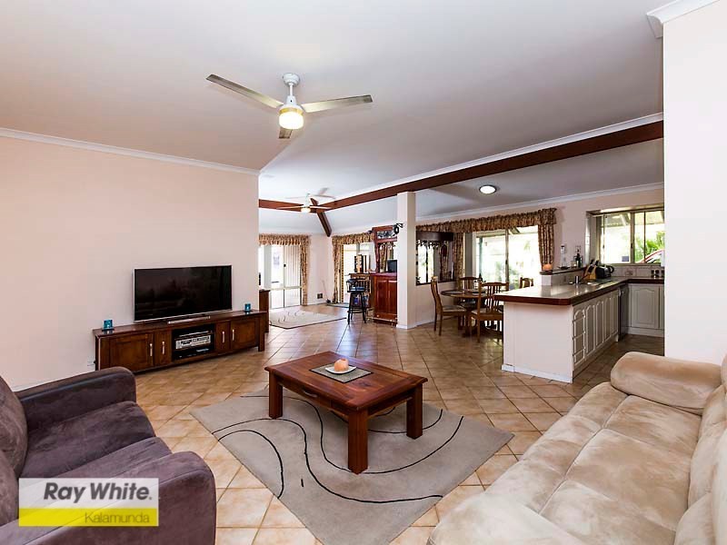 59 David Street, Maida Vale WA 6057