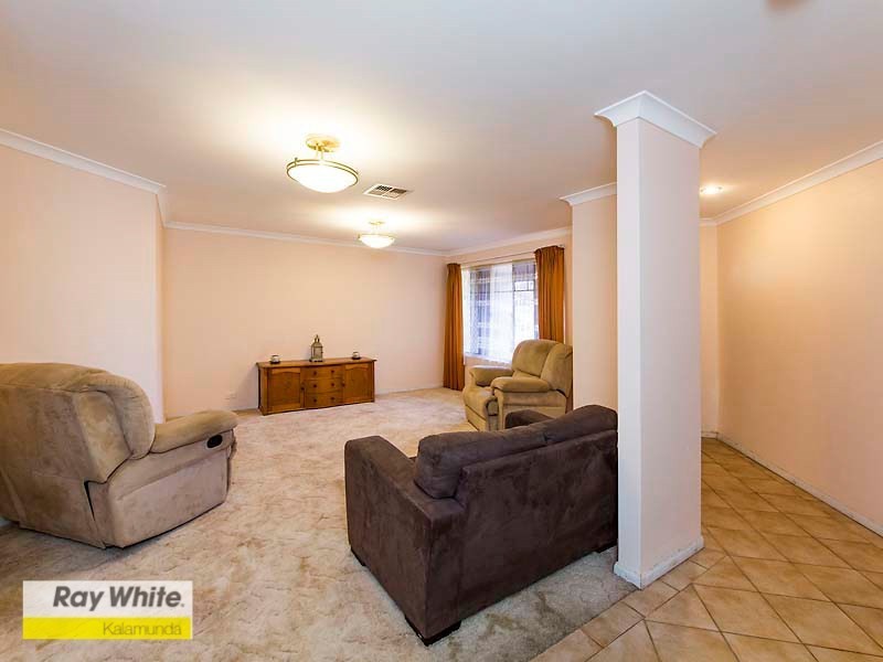 59 David Street, Maida Vale WA 6057