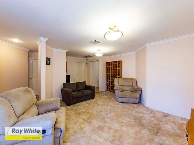 59 David Street, Maida Vale WA 6057