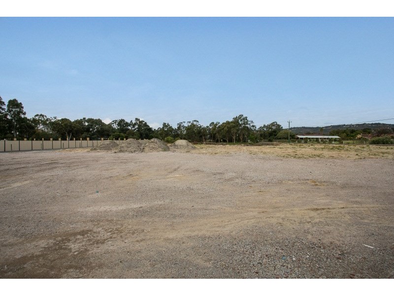 14 Brentwood Road, Wattle Grove WA 6107