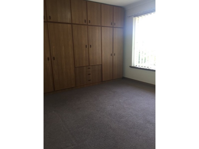 27 Temby Avenue, Kalamunda WA 6076