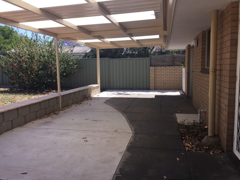 27 Temby Avenue, Kalamunda WA 6076