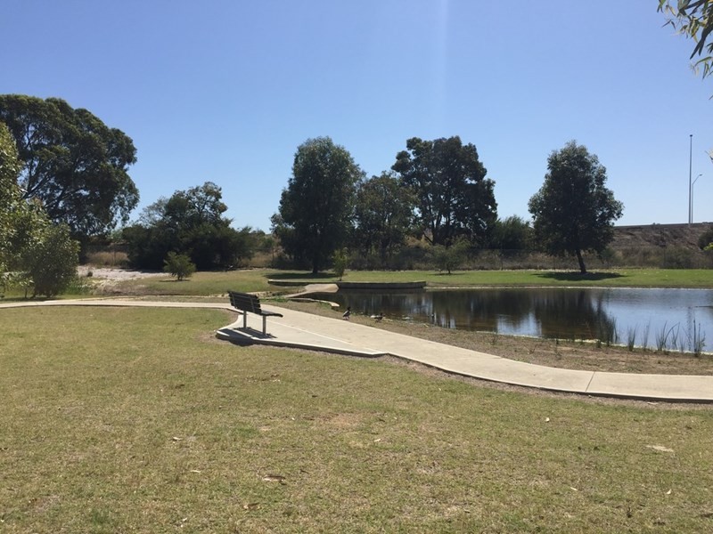 26 Silica Road, Wattle Grove WA 6107