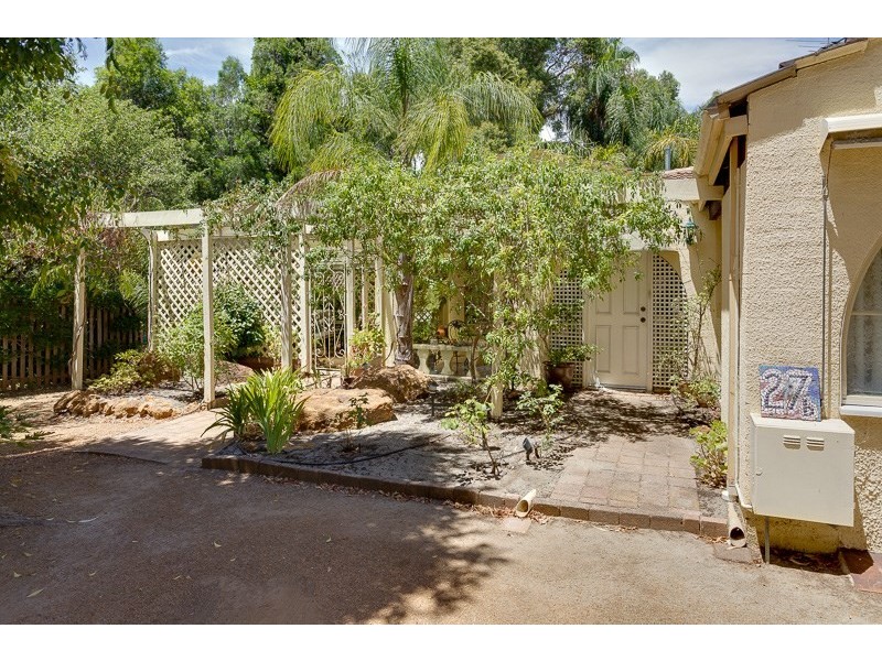 27B Balmoral Road, Gooseberry Hill WA 6076