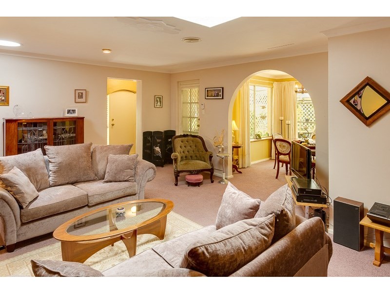 27B Balmoral Road, Gooseberry Hill WA 6076