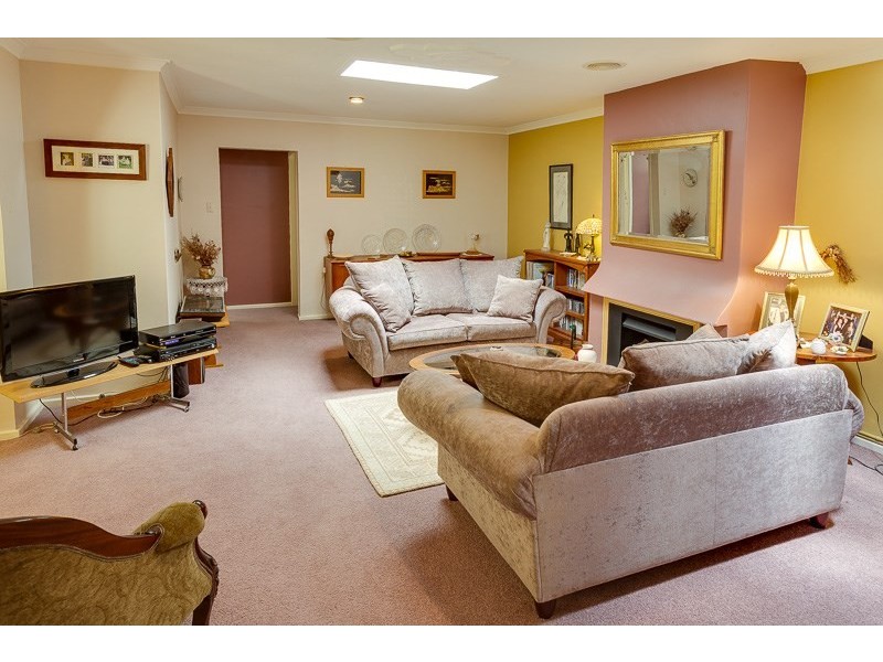 27B Balmoral Road, Gooseberry Hill WA 6076