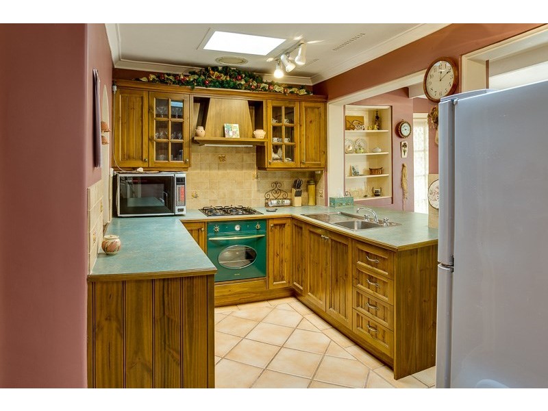 27B Balmoral Road, Gooseberry Hill WA 6076