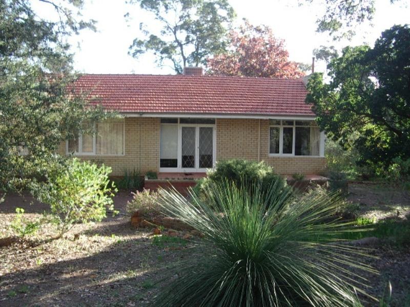 Gooseberry Hill WA 6076