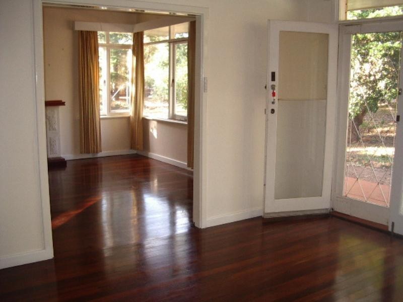 Gooseberry Hill WA 6076