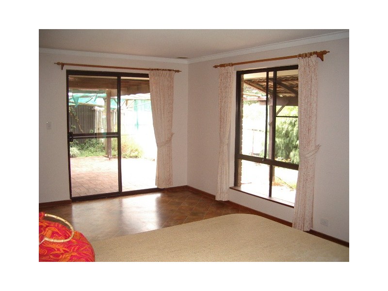 7 Cunnold Street, Pickering Brook WA 6076