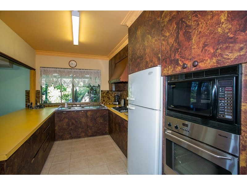 5 Grenville Road, Gooseberry Hill WA 6076