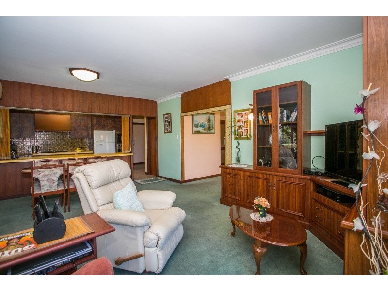 5 Grenville Road, Gooseberry Hill WA 6076