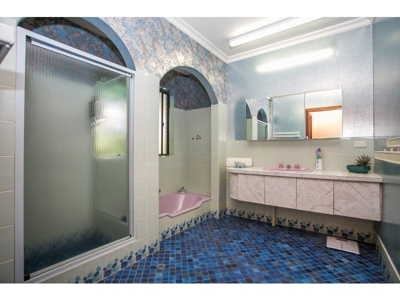 5 Grenville Road, Gooseberry Hill WA 6076