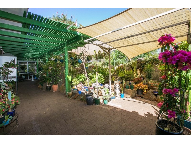 5 Grenville Road, Gooseberry Hill WA 6076