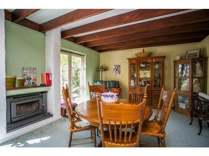 40 Elizabeth Street, Kalamunda WA 6076