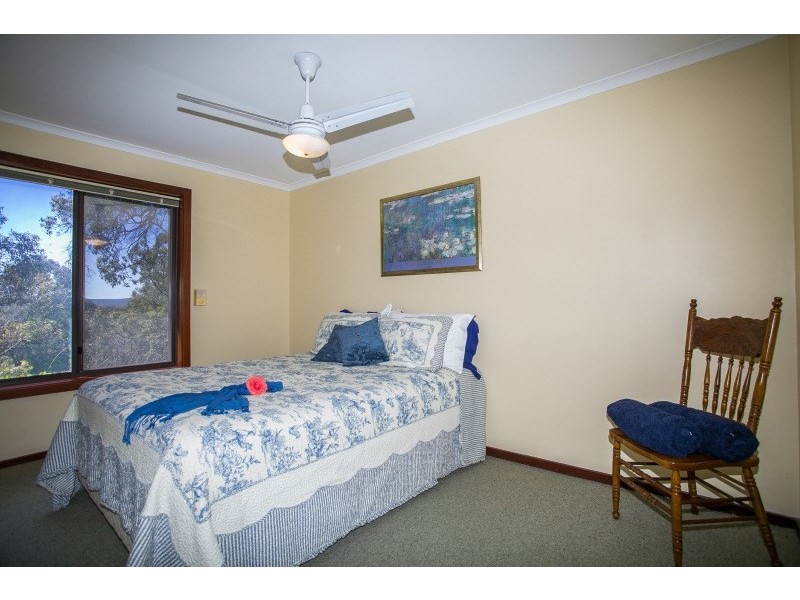 40 Elizabeth Street, Kalamunda WA 6076