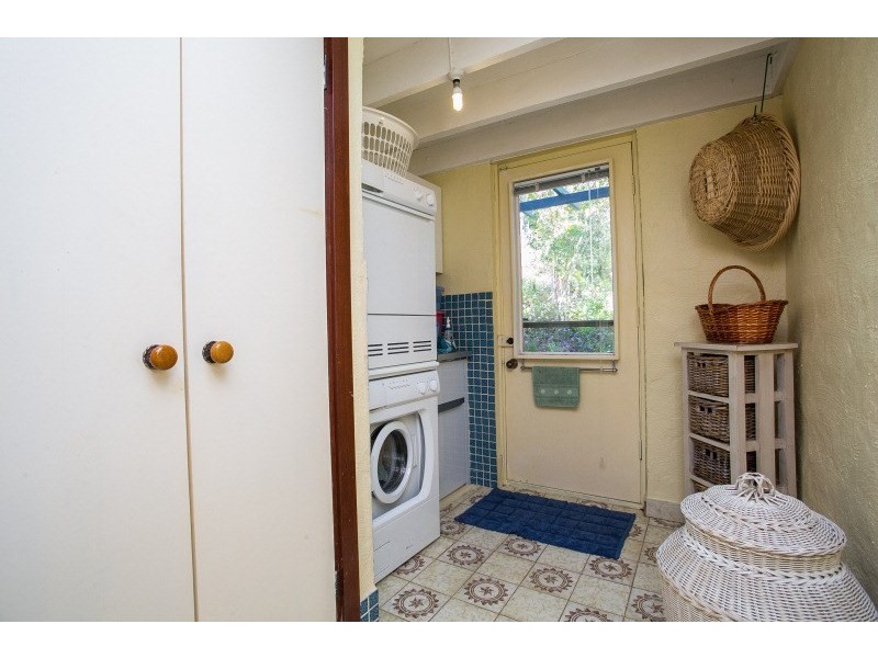 40 Elizabeth Street, Kalamunda WA 6076