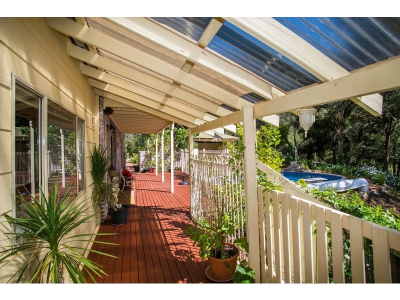 40 Elizabeth Street, Kalamunda WA 6076